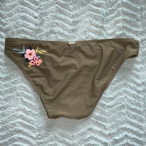 HOLLISTER OLIVE GREEN SIZE M SWIM SUIT BOTTOMS